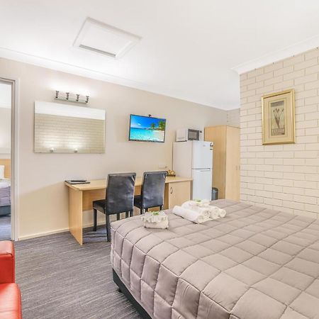 Stagecoach Inn Motel Tamworth Exteriör bild