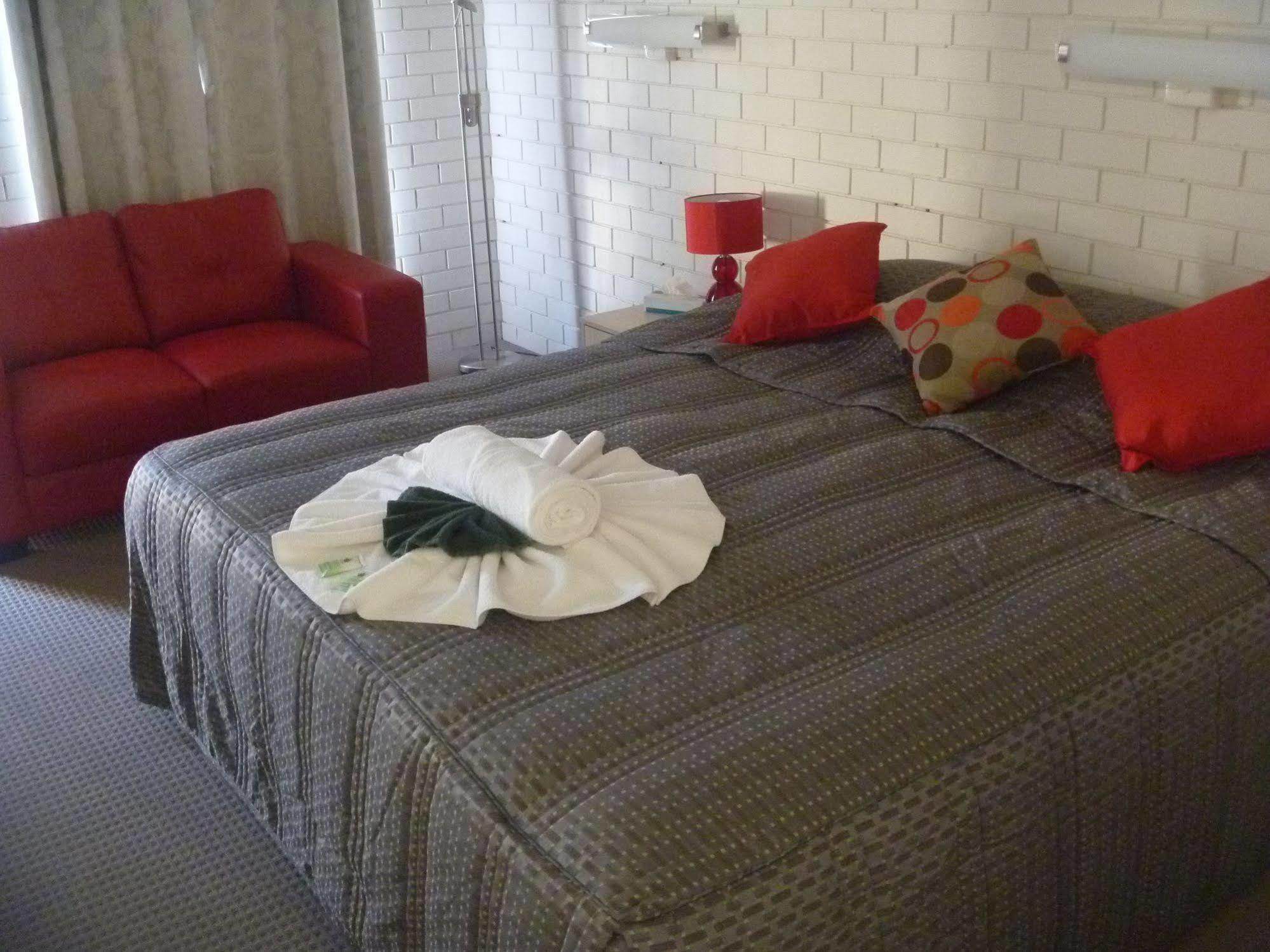 Stagecoach Inn Motel Tamworth Exteriör bild