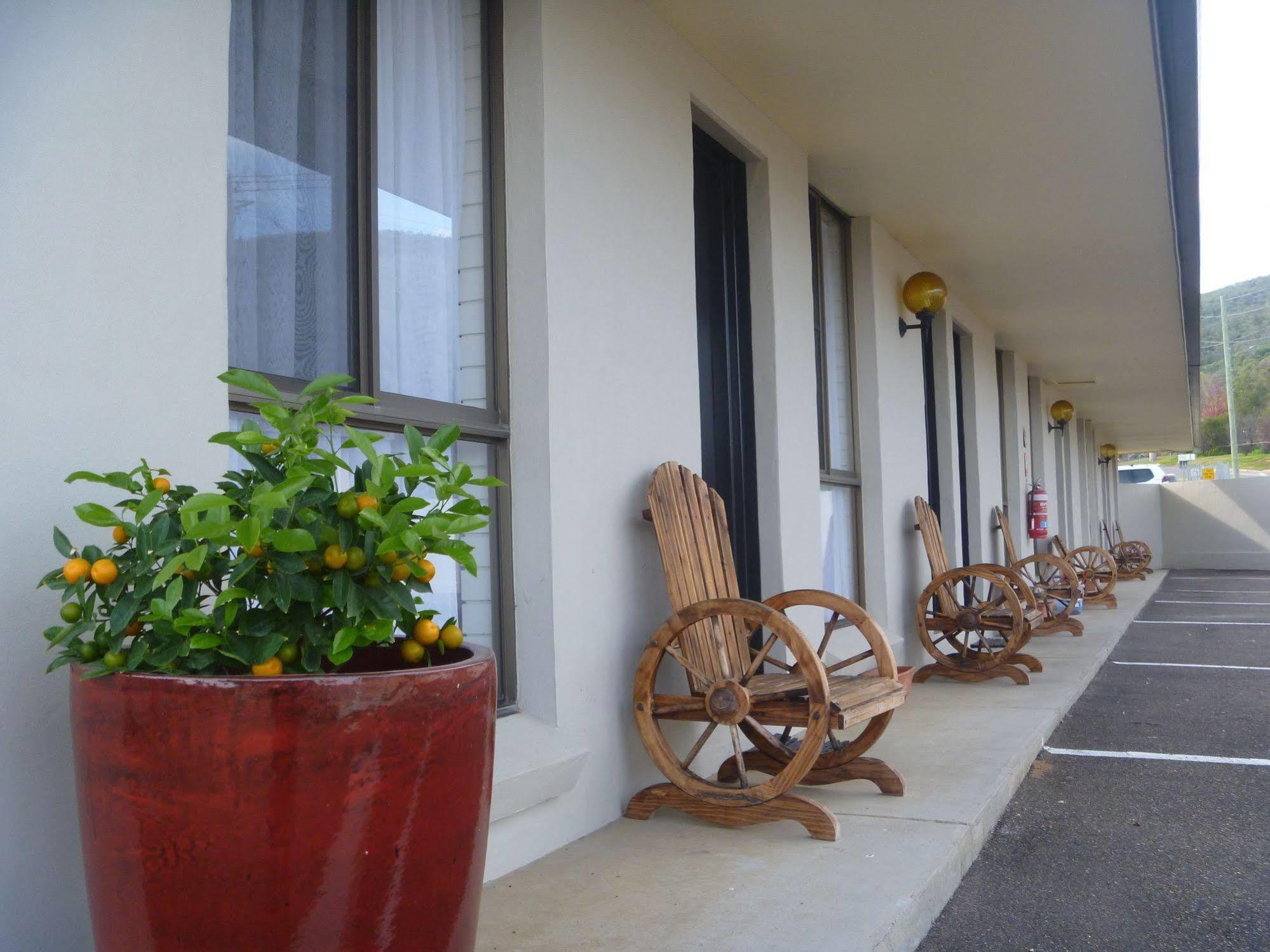 Stagecoach Inn Motel Tamworth Exteriör bild